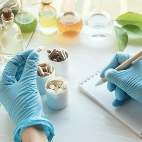 “Do I Really Need Nutritional Supplements?” Here’s 2 Reasons Why You Should Take Them (And 1 Reason Why You Shouldn’t)